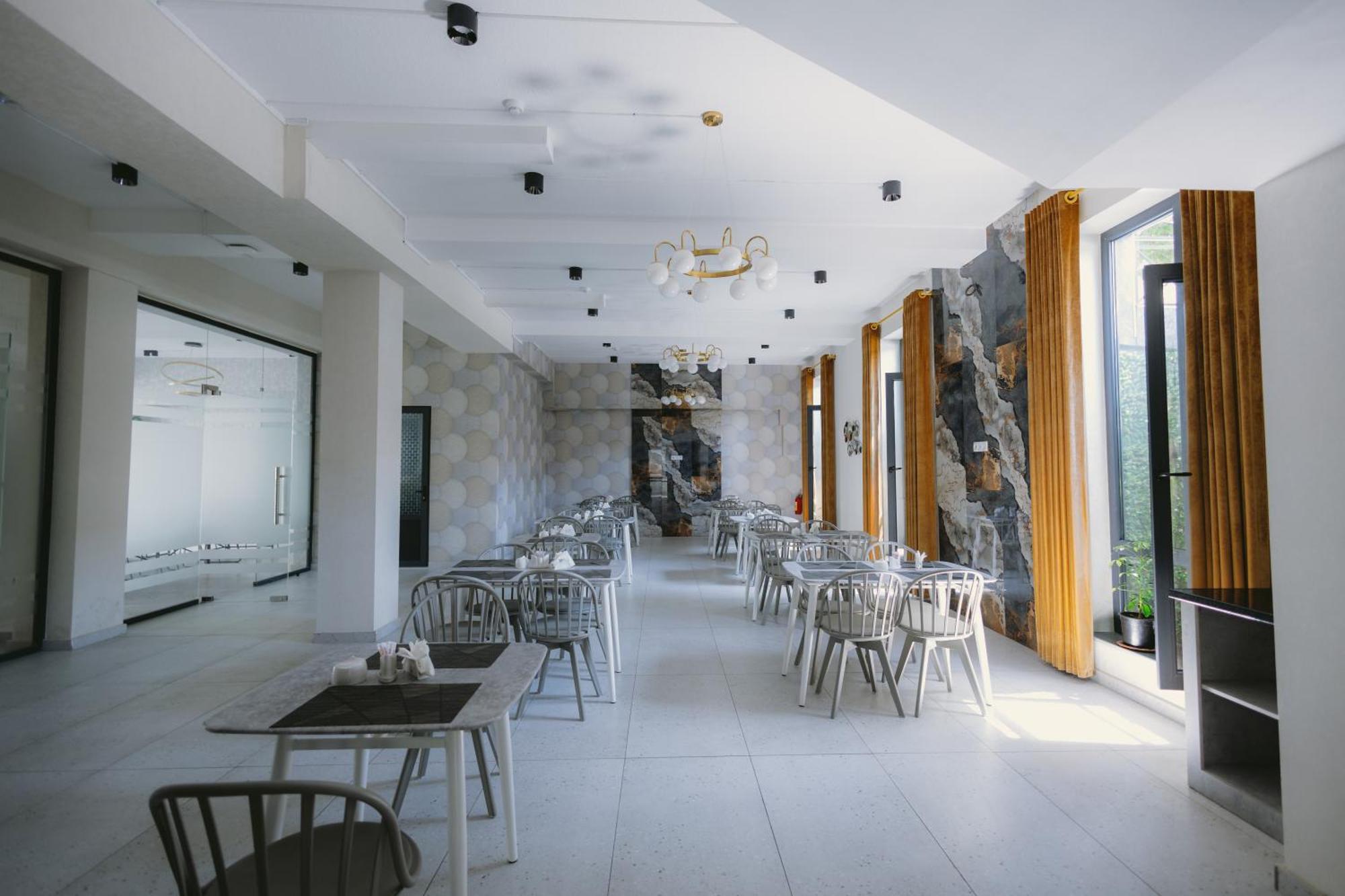 Beshchinor Hotel Ташкент Экстерьер фото